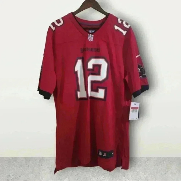 Nike NFL Tampa Bay Buccaneers #12 Tom Brady Men American Football Jersey - Picture 2 of 7